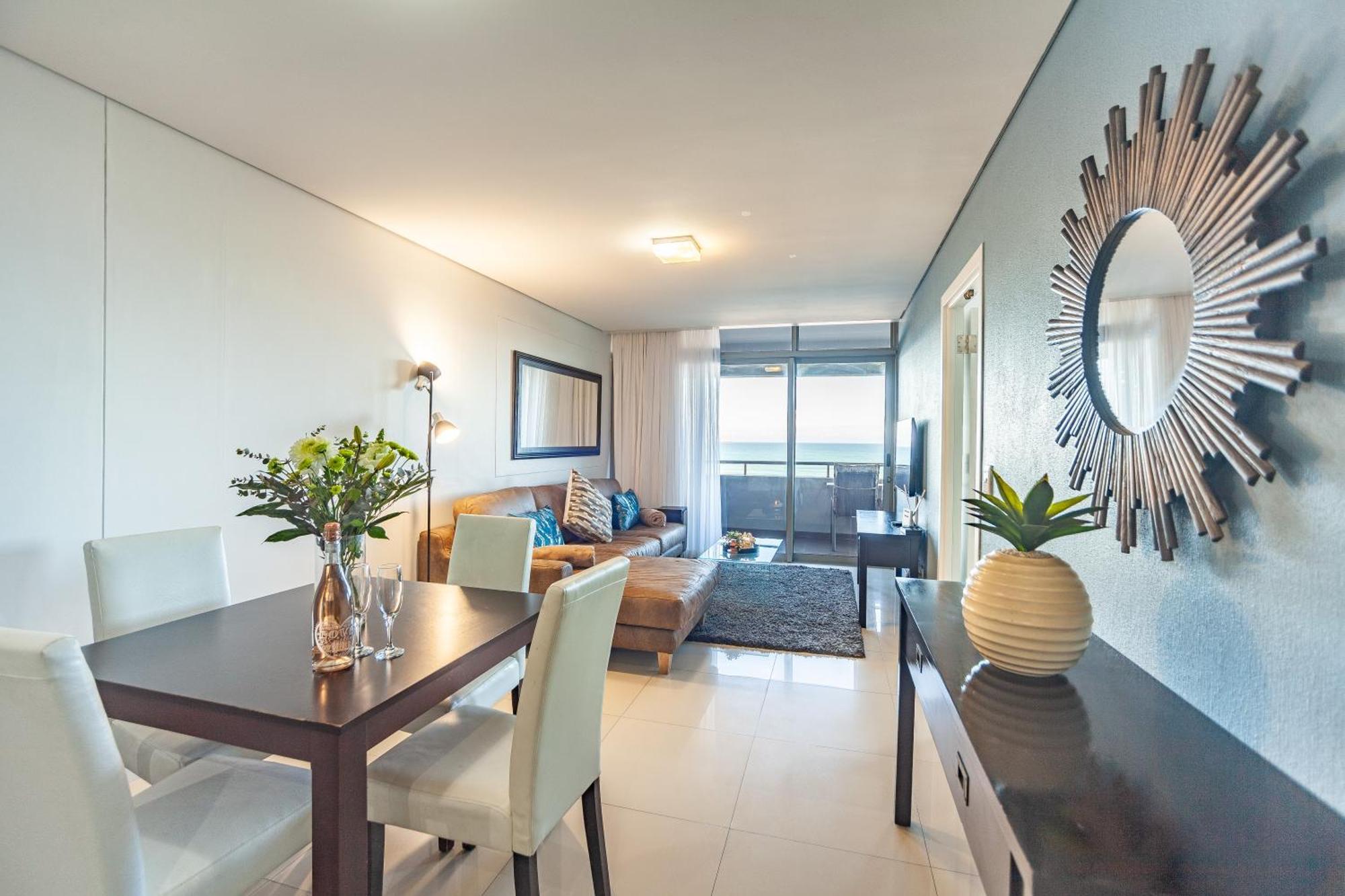 Modern Beachfront With Ocean Views - Infinity G9, Blouberg, Cape Town โบลแบร์กสตรานด์ ภายนอก รูปภาพ